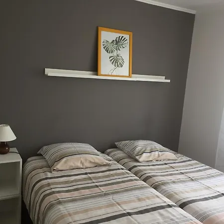Sas De La Roque Bed & Breakfast *